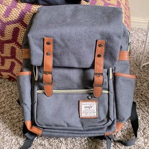 Wenjié Gray Laptop Backpack